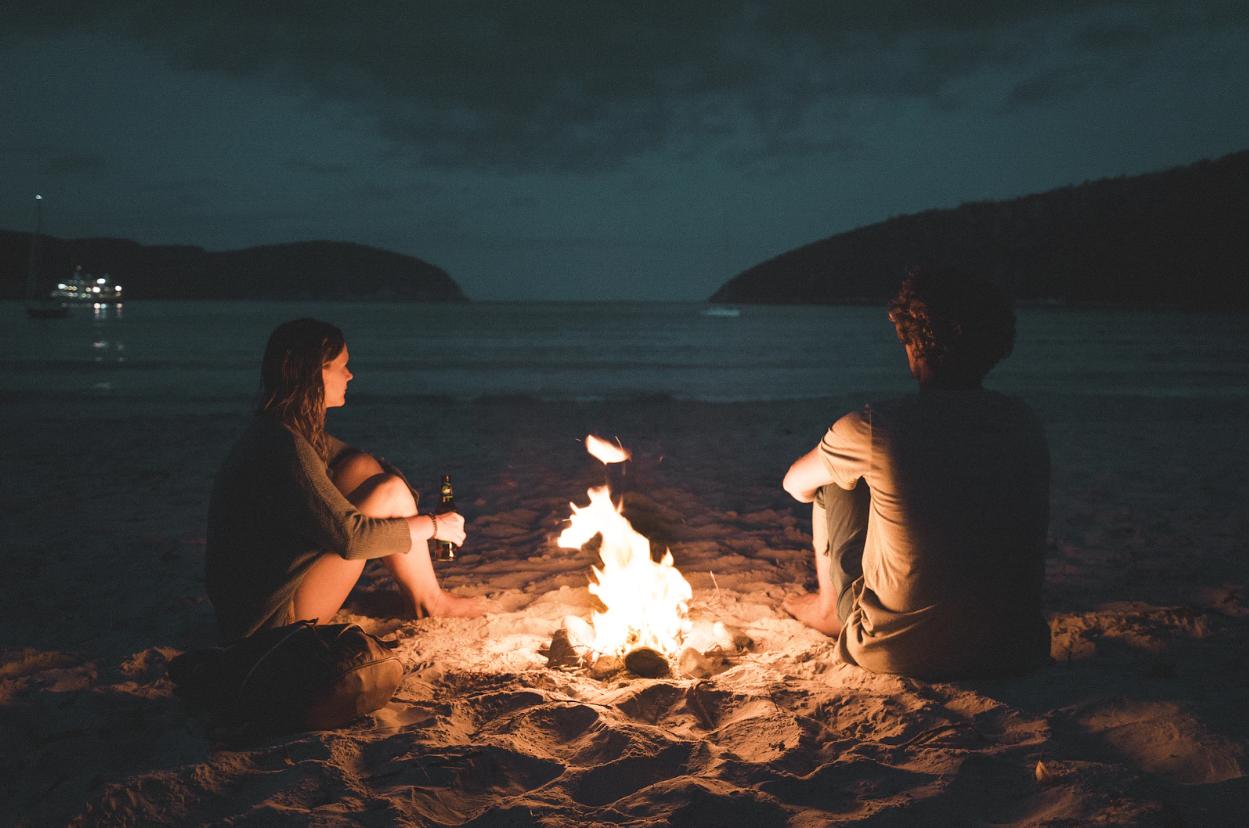 8 Essential Camping Tips For Couples